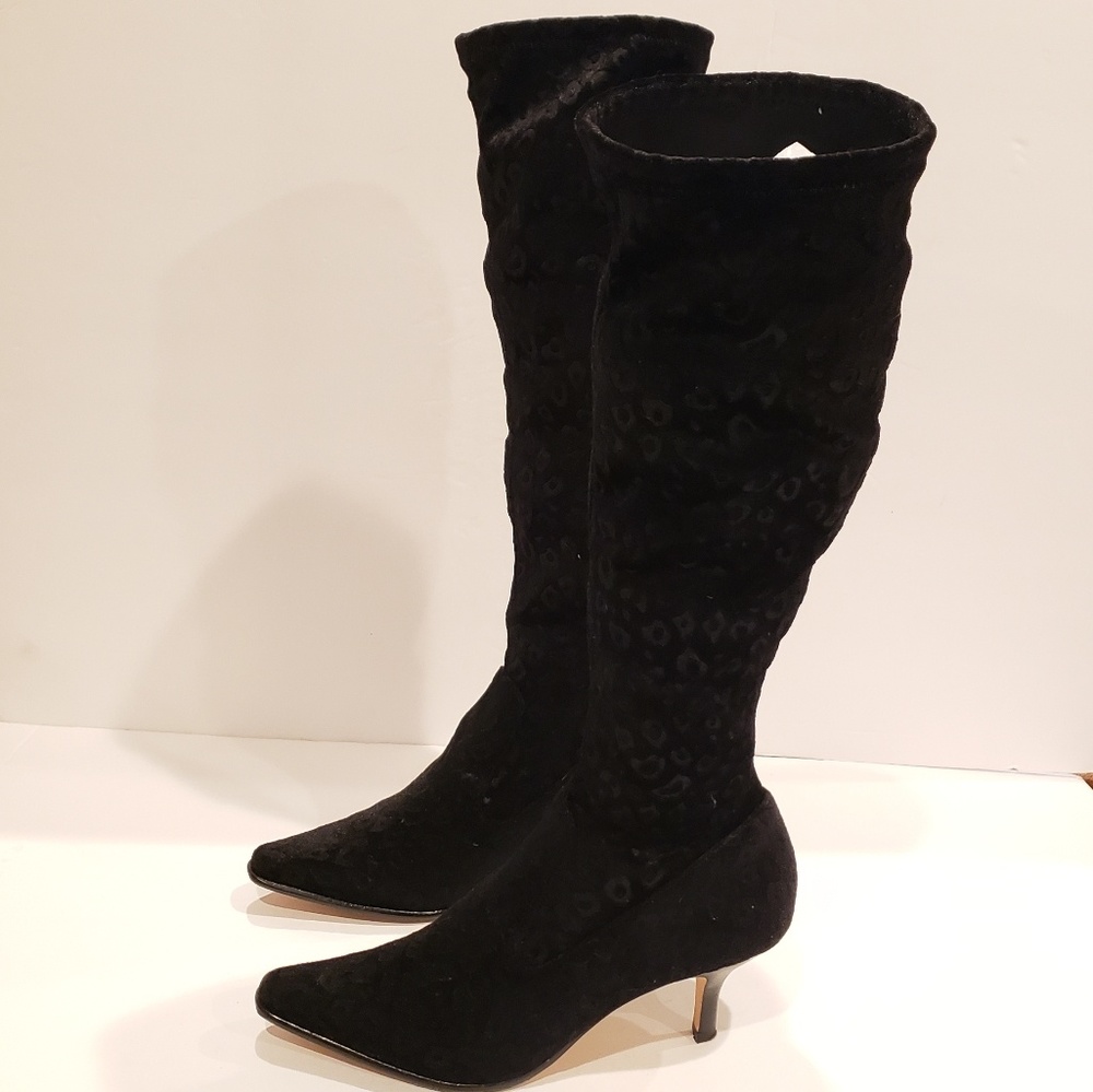 SOLD Donald J. Pliner size 7.5 Luca black velvet cheeta boots